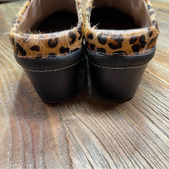 L’ Artiste by Spring Step Leopard Black Clogs Size 39 ~ 8.5 US - Picture 7 of 10